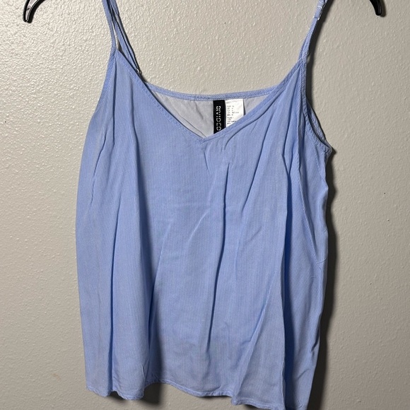 Divided By H&M Women Blue Sleeveless Cami Top Size 6 - Picture 2 of 6